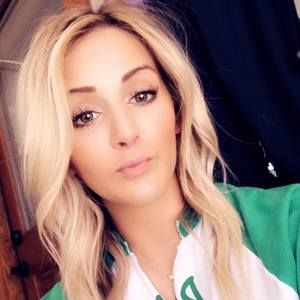 Meet your Posher, Holly